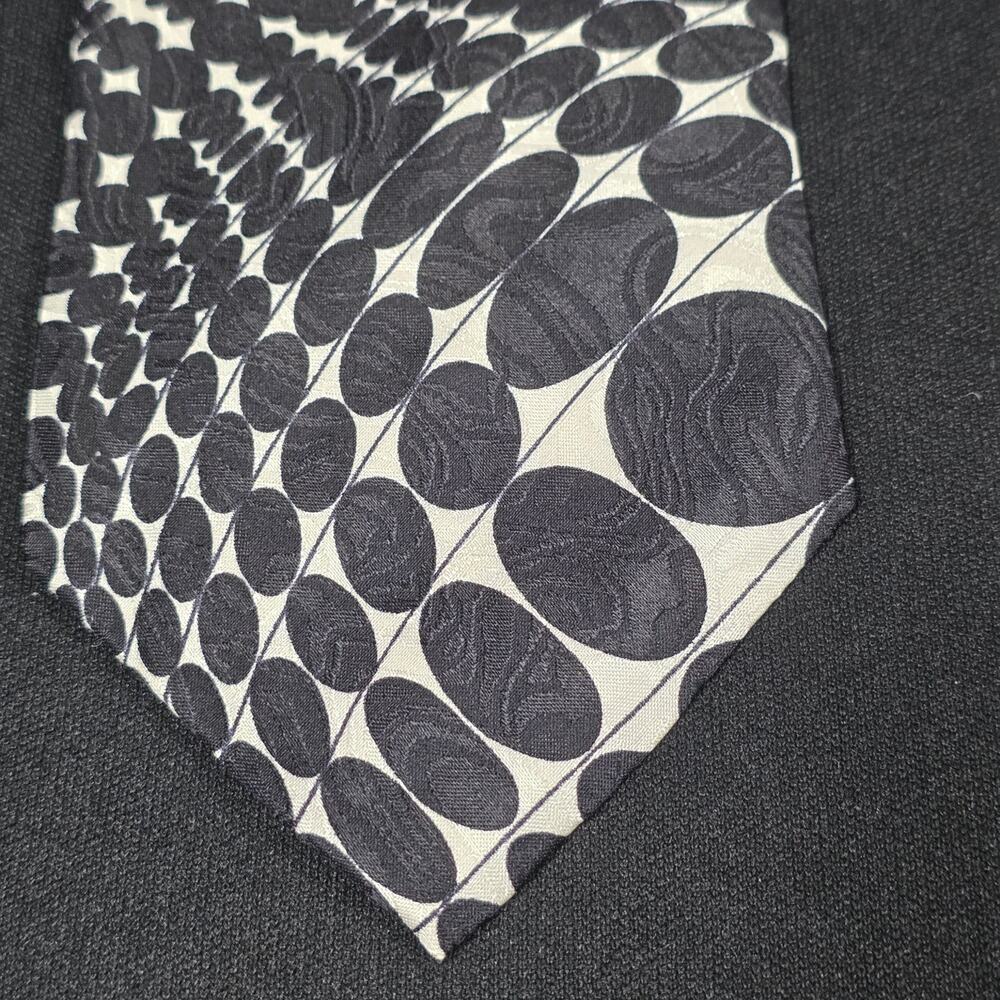 Fratelli moda Men's Tie Black White Silk Handmade Optical Art